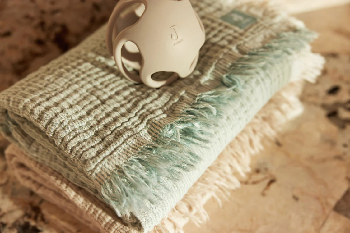 Dekentje 75x100 cm ▪ Fringe Stripe ▪ Sea Green / Ivory
