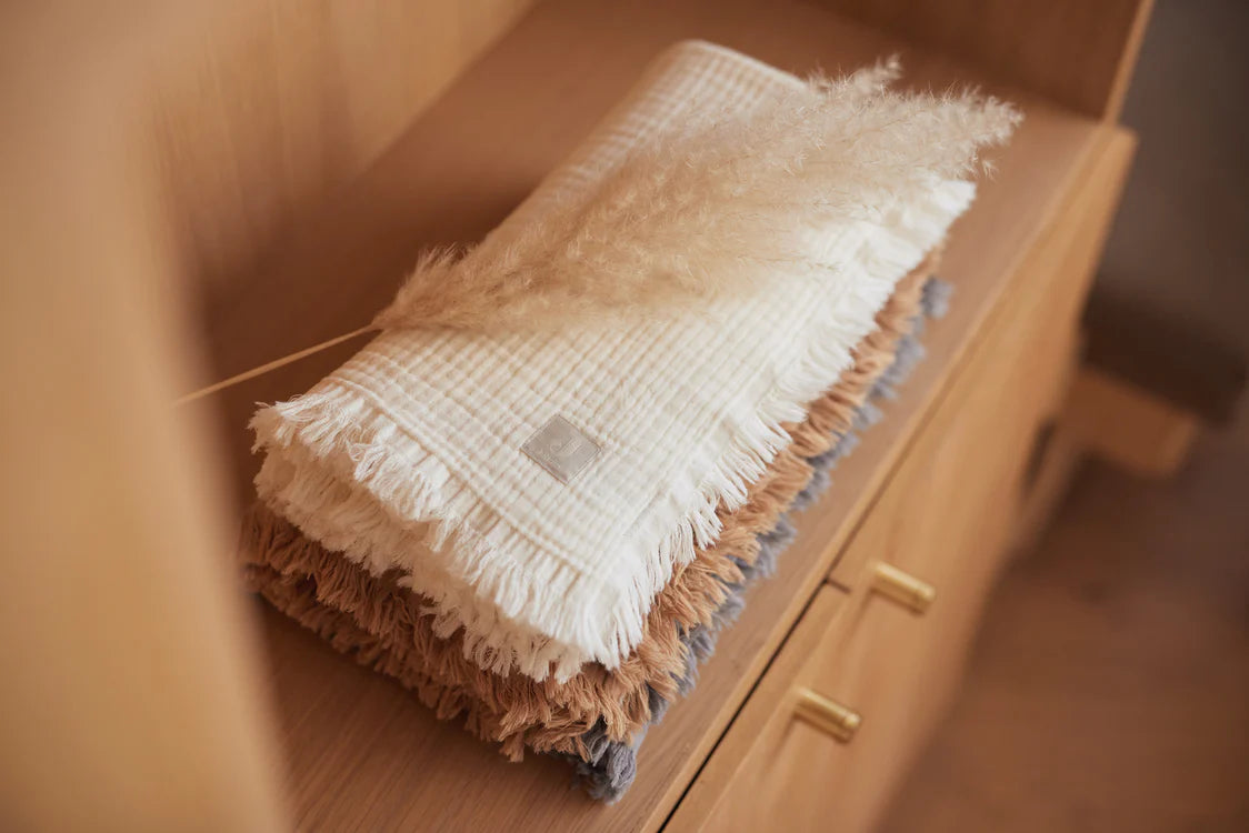 Dekentje 75x100 cm ▪ Muslin Fringe ▪ 3 kleuren