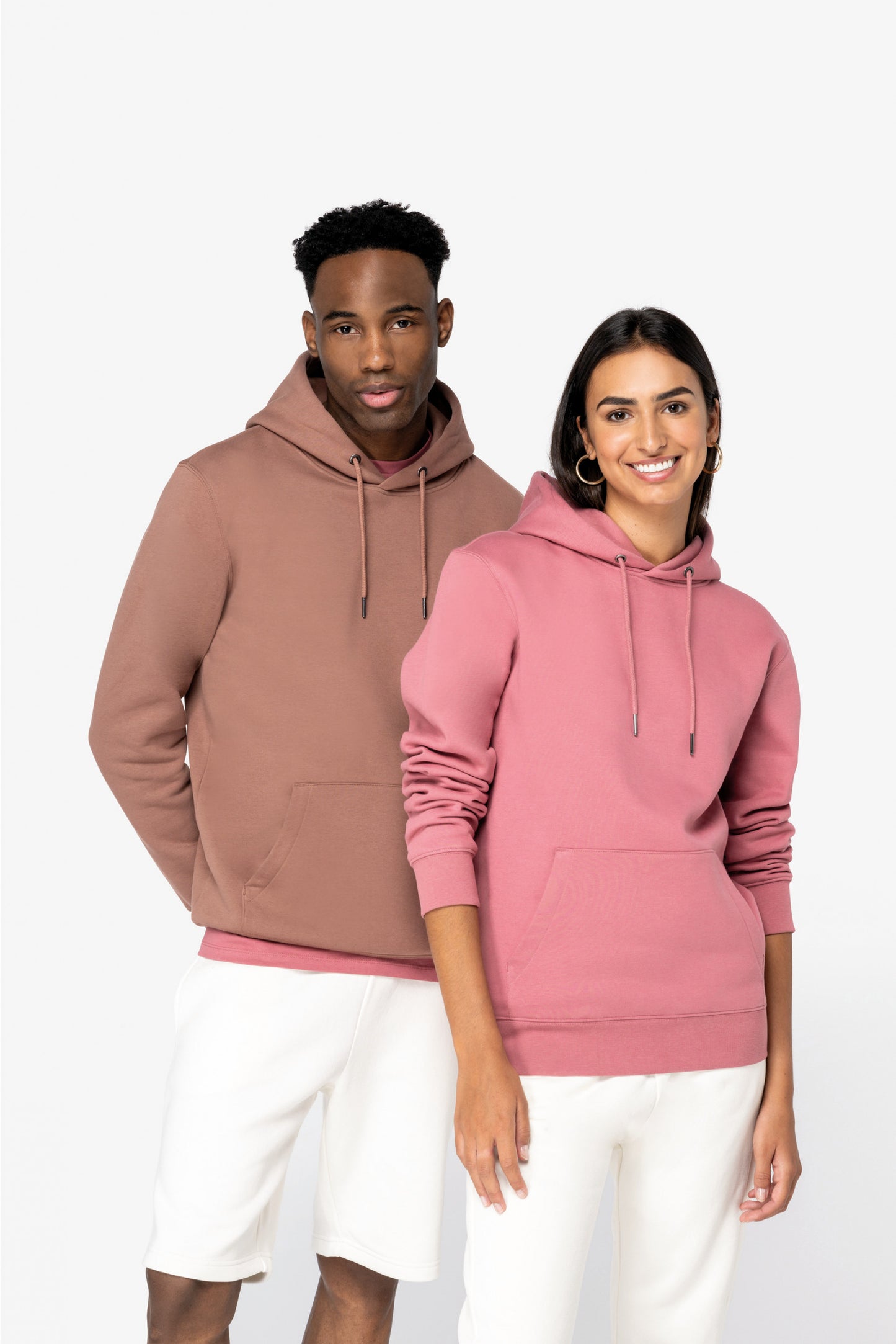 Uniseks hoodie eigen ontwerp - met borduring