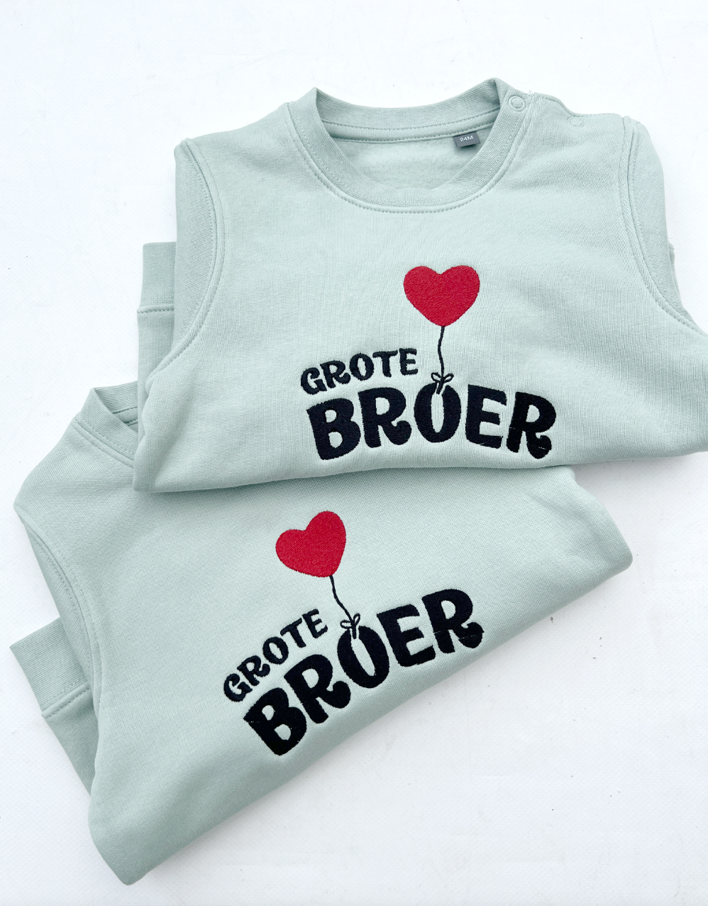Sweater ▪ Grote Broer met ballon (Munt) ▪ Maat 24M