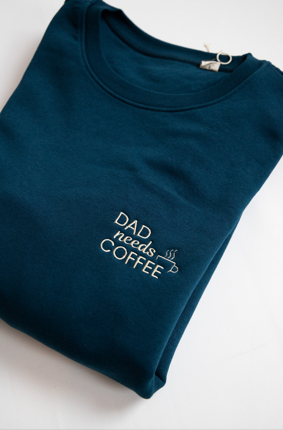 Dad/Mom Needs Coffee ▪ Sweater / Hoodie
