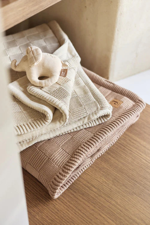 Dekentje 75x100 cm ▪ Box Knit ▪ Milky Coffee