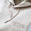 Uniseks hoodie eigen ontwerp - met borduring