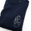 Sweater/hoodie met lijntekening ▪ geborduurd