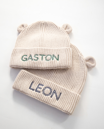 Muts met oortjes ▪ maat 6M-12M ▪ Almond